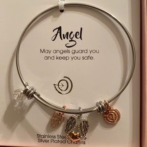 LOVE THIS LIFE~ANGEL~Charm bracelet~NEW